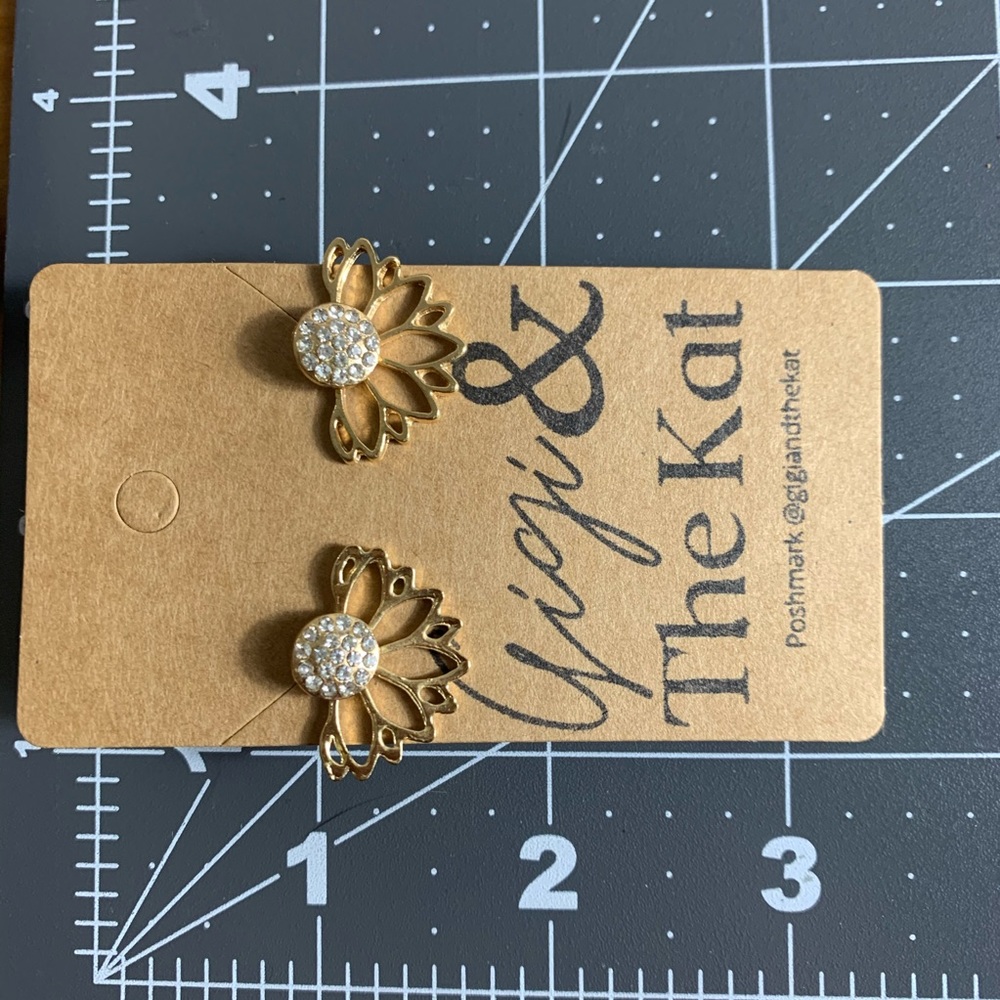 Gold Lotus Peek-A-Boo Stud Earrings - Picture 4 of 6